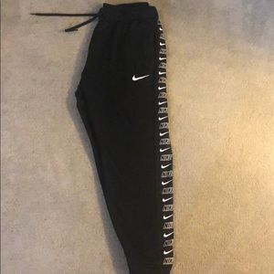 Nike Sweat Pants